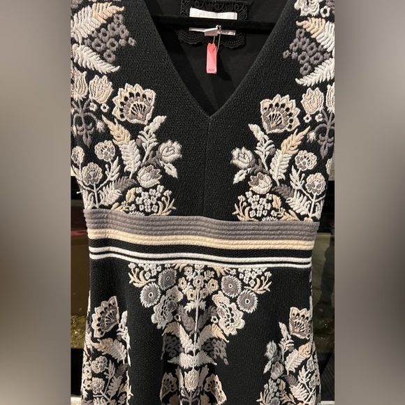 ETT TWA Anthropologie size 6 Soirée Embroidery Sleeveless Midi Dress - Picture 6 of 12